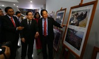 Triển lãm ảnh và phim phóng sự - Tài liệu trong cộng đồng ASEAN tại Việt Nam 