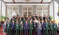 Tổng Bí thư, Chủ tịch nước Lào Bounnhang Vorachith tiếp Đoàn Cựu Quân tình nguyện Việt Nam