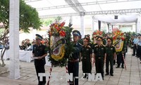 Lễ viếng và truy điệu hai phi công hy sinh khi bay huấn luyện tại Nghệ An