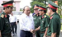 Thủ tướng Nguyễn Xuân Phúc thăm Binh đoàn 16 tại Bình Phước 