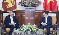 Phó Thủ tướng, Bộ trưởng Ngoại giao Phạm Bình Minh hội kiến với Thủ tướng Srilanka