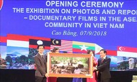 Triển lãm ảnh, phim phóng sự - tài liệu trong cộng đồng ASEAN năm 2018