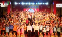 Thành phố Hồ Chí Minh hỗ trợ sinh viên nghèo đón Tết