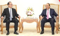 Thủ tướng tiếp Chủ tịch Phòng Thương mại Hong Kong - Việt Nam