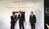 Phó Thủ tướng Singapore dự lễ giới thiệu dự án V-Plaza