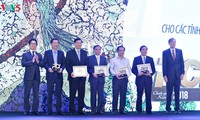 Năm thứ 2 liên tiếp Quảng Ninh đứng đầu cả nước về chỉ số năng lực cạnh tranh cấp tỉnh