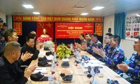 Cảnh sát biển Việt Nam và Trung Quốc kiểm tra liên hợp nghề cá Vịnh Bắc Bộ