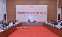Thẩm tra dự án Luật Xuất cảnh, nhập cảnh của công dân Việt Nam