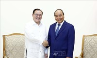 Thủ tướng Chính phủ Nguyễn Xuân Phúc tiếp xã giao Bộ trưởng Ngoại giao Philippines