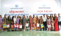 Phát huy vai trò của phụ nữ trong giữ gìn biên giới Việt Nam - Campuchia hòa bình, ổn định