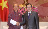 Phó Chủ tịch Quốc hội Phùng Quốc Hiển tiếp Tổng Kiểm toán Nhà nước Bhutan