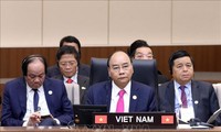 Thủ tướng Nguyễn Xuân Phúc dự Hội nghị cấp cao kỷ niệm 30 năm quan hệ đối tác ASEAN-Hàn Quốc