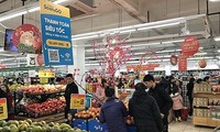 Nhiều siêu thị, cửa hàng mở cửa phục vụ người dân trong ngày Mùng 2 Tết Canh Tý 2020