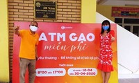 ATM gạo miễn phí tại Hà Nội – Chia sẻ yêu thương