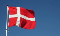 Điện mừng nhân dịp Quốc khánh Đan Mạch