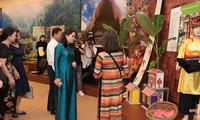 Triển lãm “Gia đình trong truyền thống Văn hóa các dân tộc Việt Nam”