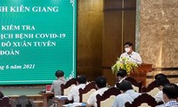 Kiên Giang: Tiêm vaccine ở Phú Quốc để đón đầu đợt du lịch cuối năm