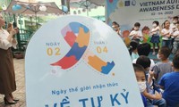 Việt Nam hưởng ứng Ngày Thế giới nhận thức về tự kỷ 02/04: Chung tay hành động vì trẻ em tự kỷ