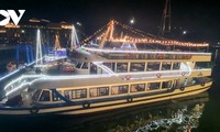 Phố đêm du thuyền - sản phẩm du lịch mới của Quảng Ninh 