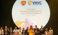 Hợp tác chiến lược toàn diện và lâu dài về cung ứng vaccine tại Việt Nam