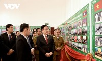 Chủ tịch Quốc hội Vương Đình Huệ thăm Học viện Chính trị Công an Lào