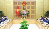 Thủ tướng Phạm Minh Chính chủ trì tọa đàm với Đoàn doanh nghiệp hàng đầu Trung Quốc về kinh tế xanh, kinh tế số 