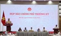 Họp báo Chính phủ: Sản xuất công nghiệp có nhiều điểm sáng