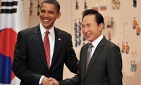 Presiden Amerika Serikat Barack Obama mengunjungi Republik Korea