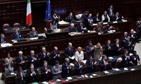 Pemeirntah baru di Italia melampaui semua mosi percaya di Majelis Rendah