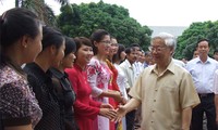 Sekjen Nguyen Phu Trong melakukan kunjungan kerja di propinsi Bac Giang
