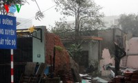 Bencana alam di Vietnam Tengah menimbulkan kerugian berat tentang manusia dan harta benda
