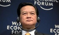 PM Nguyen Tan Dung menghadiri Forum Ekonomi Dunia tentang Asia Timur 2014