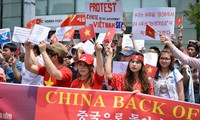 Komunitas orang Vietnam di Republik Korea Selatan sumberikan derma untuk mendukung program “Bersama-sama membela Laut Timur"