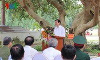 Presiden Truong Tan Sang melakukan kunjungan kerja di propinsi Quang Ninh