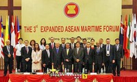 Forum kelautan ASEAN diperluas : membina kepercayaan merupakan dasar penting bagi mendorong kerjasama laut