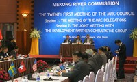 Membuka sidang ke-21 Dewan Komite sungai Mekong
