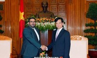 PM Nguyen Tan Dung menerima Dubes Panama dan Dubes Bangladesh sehubungan dengan awal masa baktinya di Vietnam