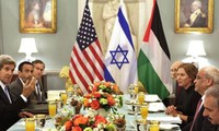 Menlu AS melakukan pembicaraan dengan para pemimpin Timur Tengah