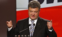 Presiden Ukraina menandatangani pemberlakuan undang-undang amandemen tentang status khusus daerah Donbass