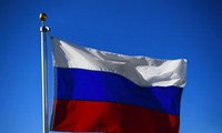 Memperingati ultah ke-25 Hari Nasional Federasi Rusia