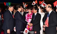PM Nguyen Tan Dung melakukan kunjungan di Tokyo (Jepang)