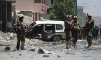 Serangan bom di Irak menimbulkan 250 korban
