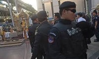 Thailand mencari seorang tersangka lagi dalam serangan bom di kuil Erawan