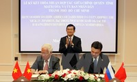 Mendorong kerjasama antara kota Ho Chi Minh dan propinsi Moskwa, Federasi Rusia