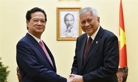 Pemerintah Vietnam selalu menciptakan syarat kepada badan-badan usaha Filipina untuk melakukan investasi dan bisnis secara efektif di Vietnam
