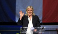 Gelanggang politik Perancis terpecah belah karena kemenangan partai sayap kanan
