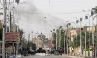 Irak memperhebat serangan untuk membebaskan kota Ramadi dari tangan IS