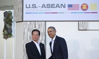 PM Nguyen Tan Dung mengakhiri dengan baik kunjungan menghadiri KTT Istimewa  ASEAN-AS