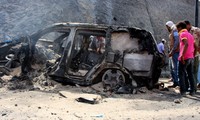 Serangan bom bunuh diri terjadi di Yaman dan Irak.