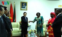 Presiden Truong Tan Sang melakukan pertemuan dengan Ketua Parlemen Mozambik